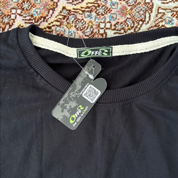 Black T-Shirt - Picture 2 of 3